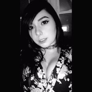 Meet your Posher, Lea